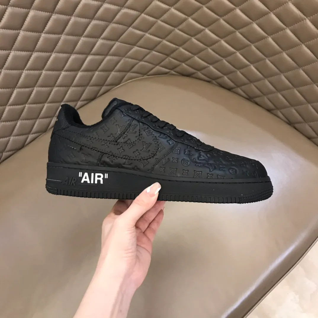 Men's shoes 💰p440 "*OUIS *UITTO*" x OFF-WHITE x Nike tripartite collaboration! Trendy and cool men's casual sports shoes with unrivaled color matching. The design idea basically continues the style of THE TEN. The Swoosh line and tongue label have a very familiar visual effect and are both fashionable and trendy! A must-have for fashionistas! The effect on your feet is absolutely stunning! (The original drawer packaging accessories are complete) Code number 38-45